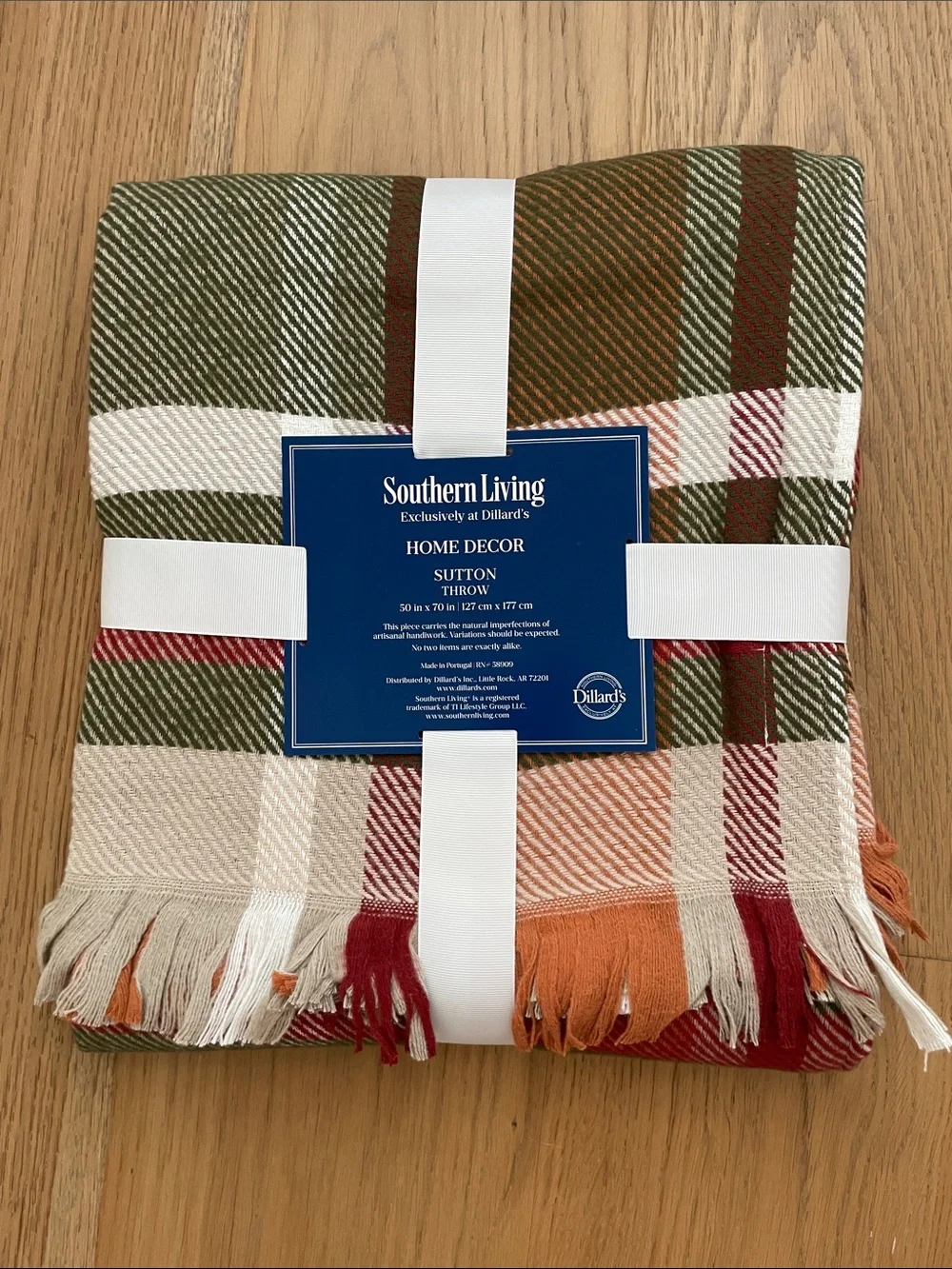 Southern Living Sutton Throw, NWT